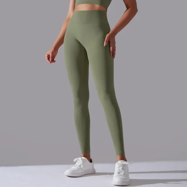 Seamless Definition Series | High-Waist Contour Leggings with Enhanced Silhouette Technology - Image 4