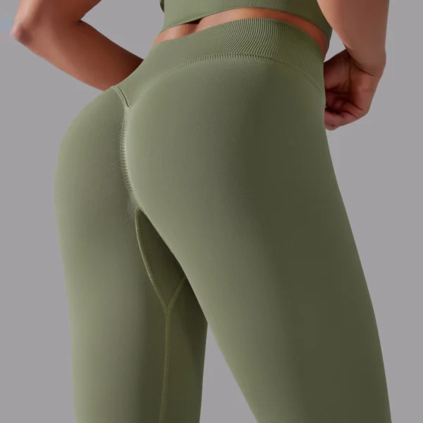 Seamless Definition Series | High-Waist Contour Leggings with Enhanced Silhouette Technology - Image 6
